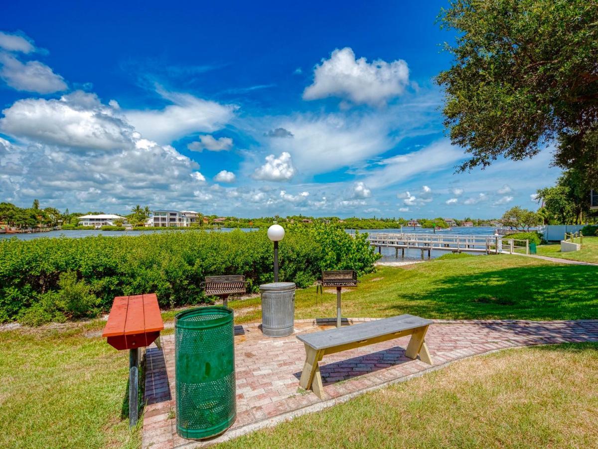 Luxury Waterfront Views - Heated Pool - 1400Sf Duplex - Minutes To The Beach Siesta Key Exteriér fotografie